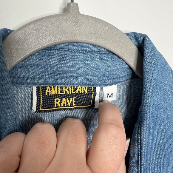 Amercian Rave Shirt Womens Medium Blue Denim Button Up Lighthouse Holiday Cotton - Picture 9 of 9